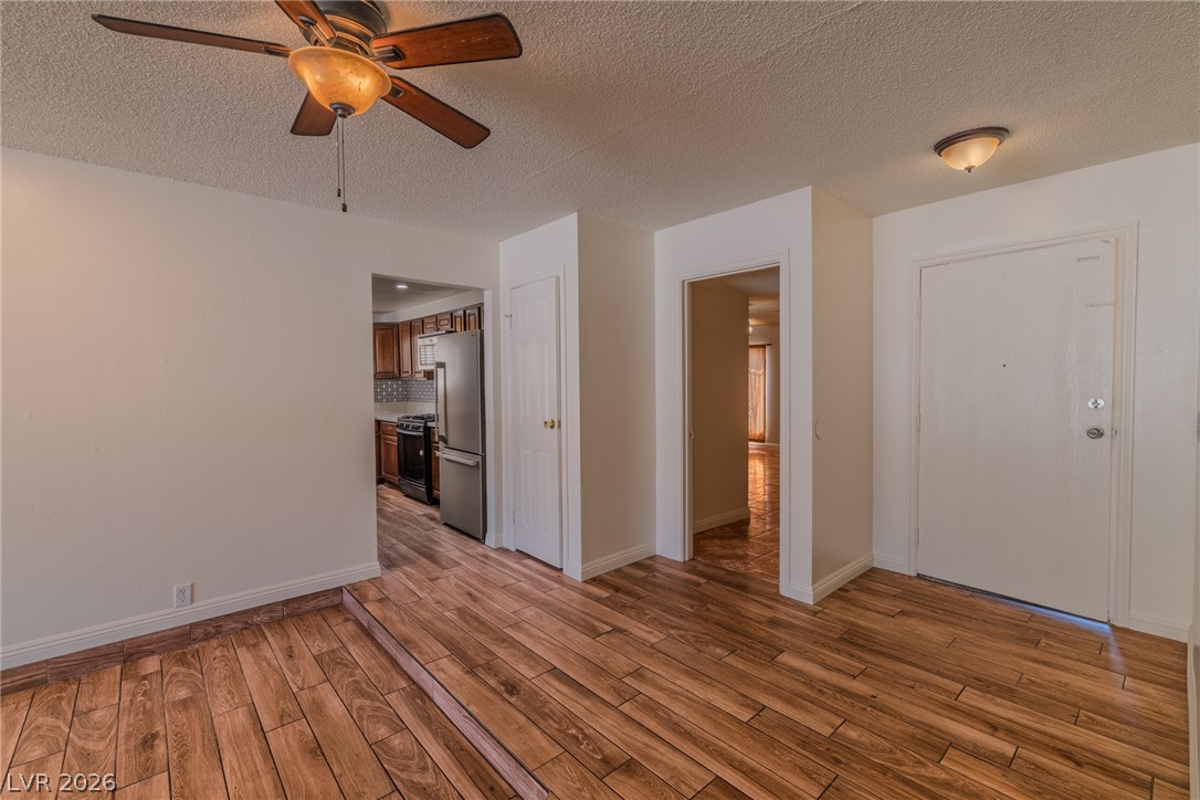1866 Ludington Avenue Property Photo 12