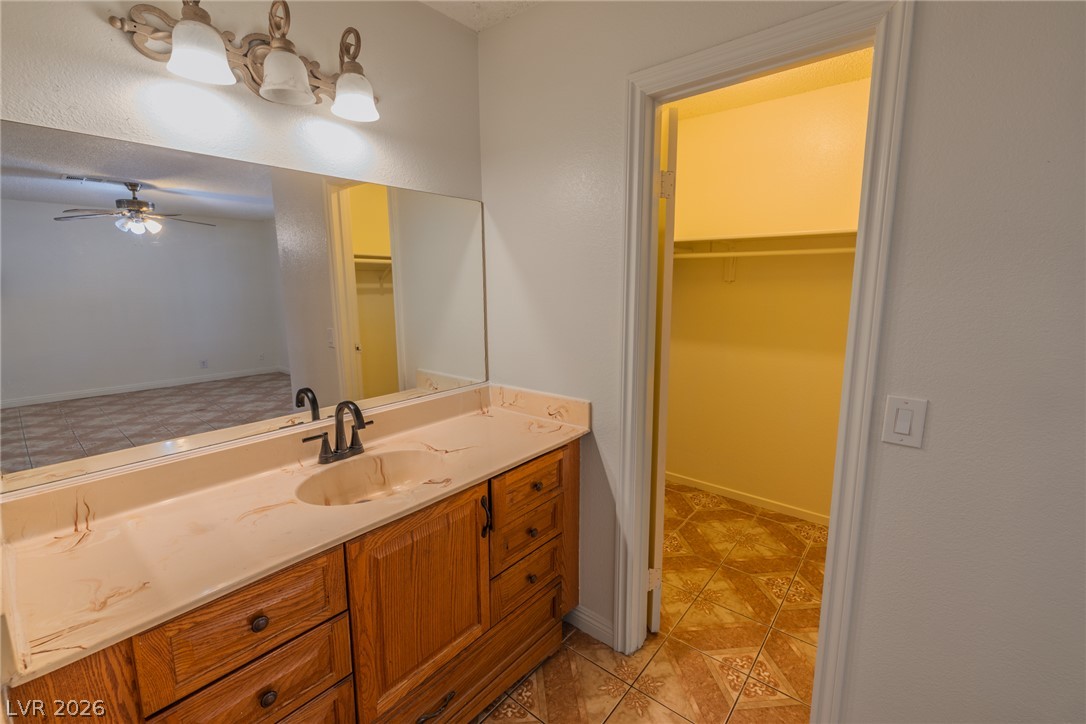 1866 Ludington Avenue Property Photo 23