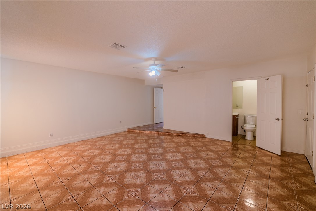 1866 Ludington Avenue Property Photo 26