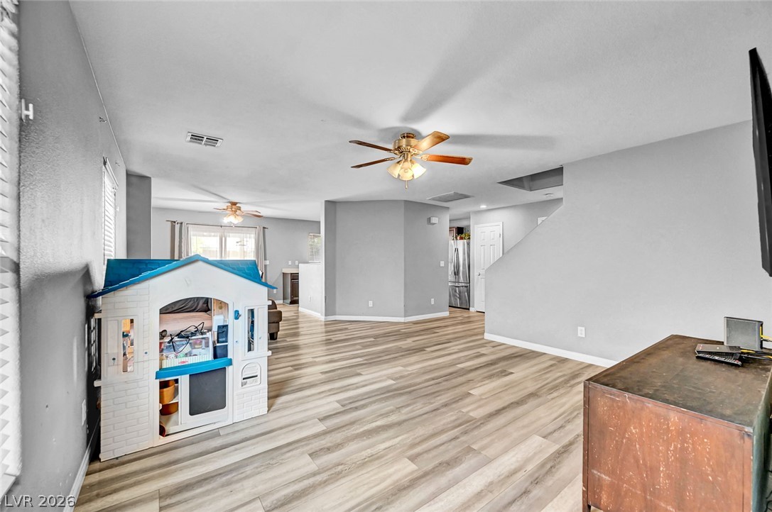 3966 Shimmering Plains Street Property Photo 6