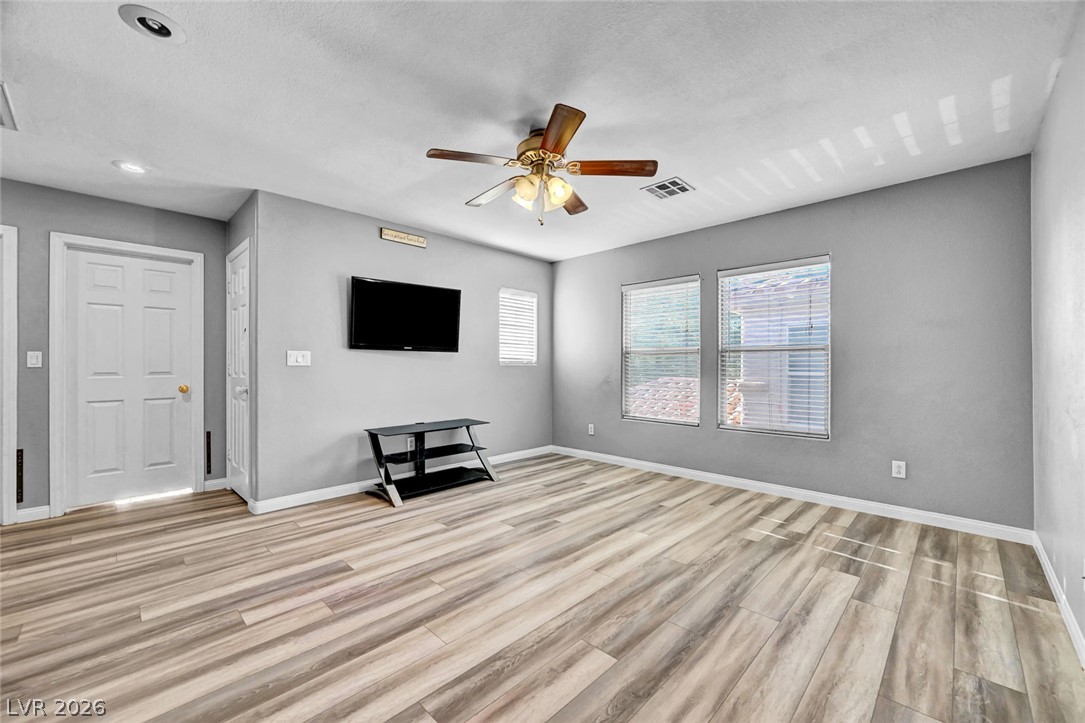3966 Shimmering Plains Street Property Photo 27