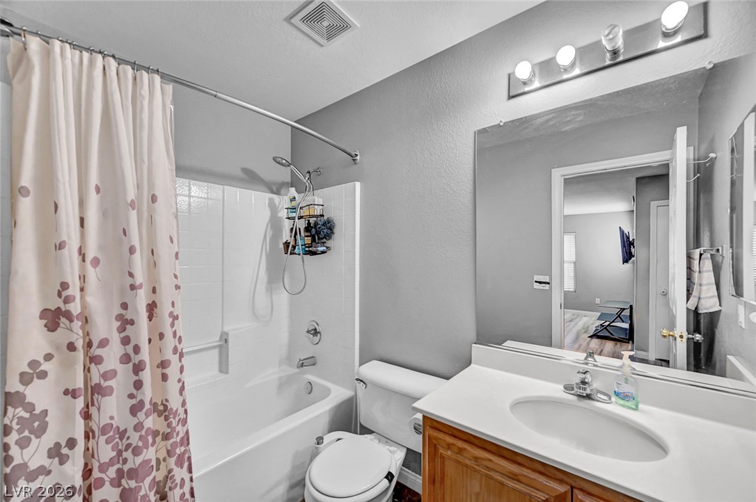 3966 Shimmering Plains Street Property Photo 39