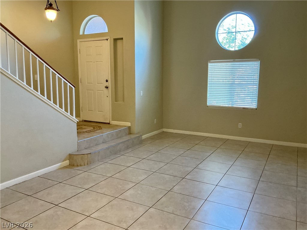 8737 Wintry Garden Avenue Property Photo 5