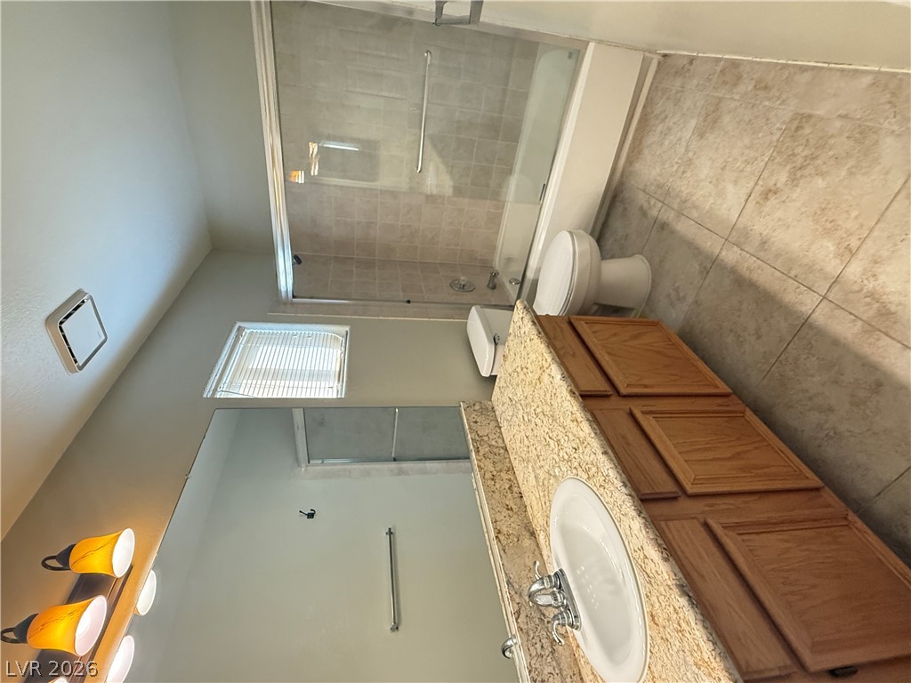 8737 Wintry Garden Avenue Property Photo 11