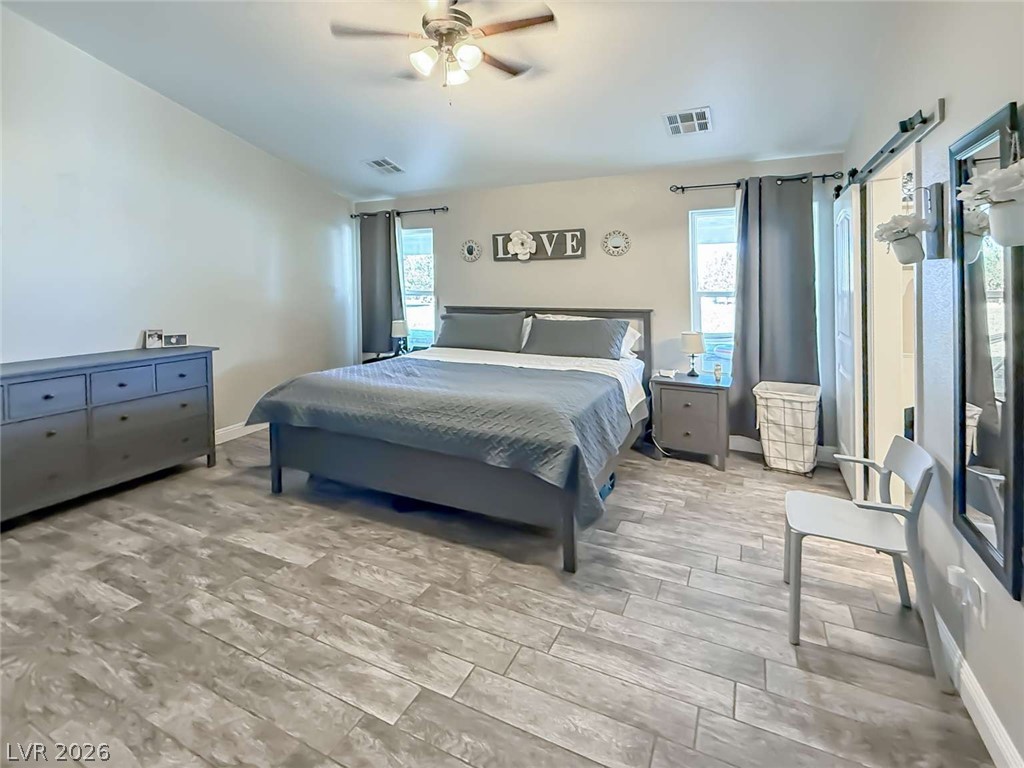 201 West Lupin Street Property Photo 14