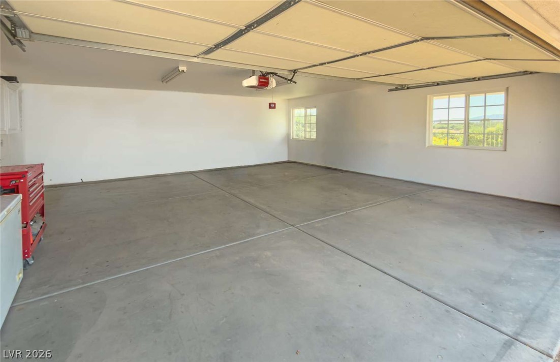 201 West Lupin Street Property Photo 22