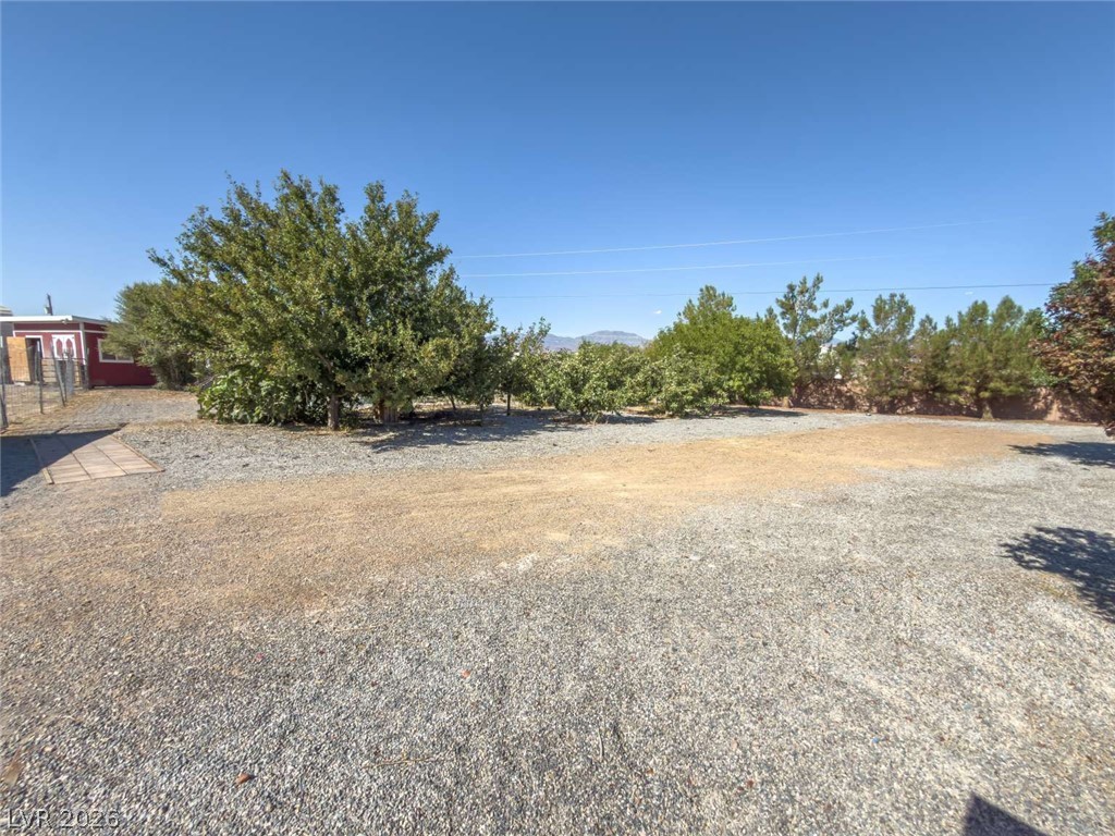 201 West Lupin Street Property Photo 37