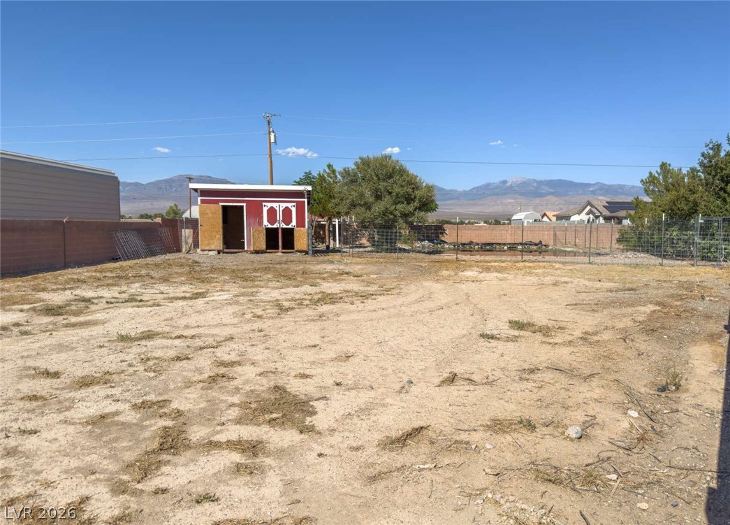 201 West Lupin Street Property Photo 46
