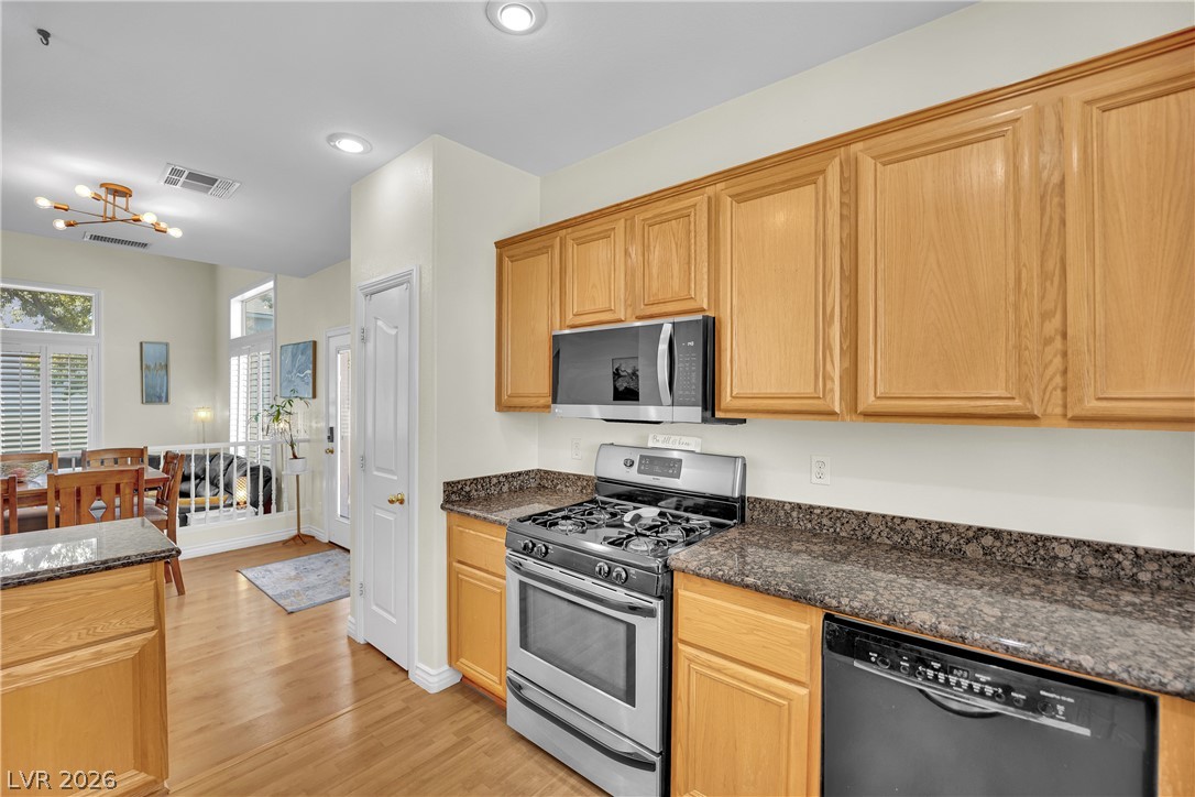 1532 Stone Valley Avenue Property Photo 4