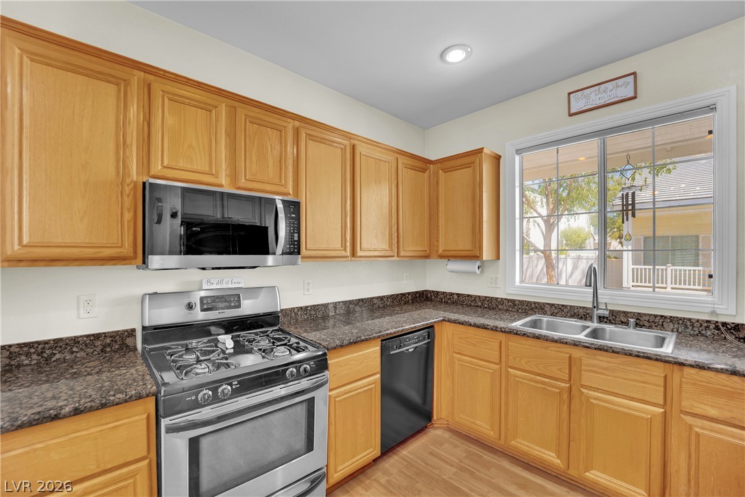 1532 Stone Valley Avenue Property Photo 7