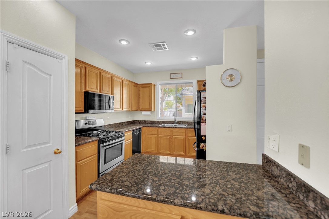 1532 Stone Valley Avenue Property Photo 9
