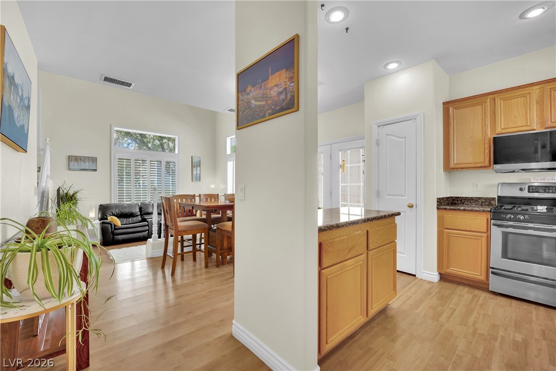 1532 Stone Valley Avenue Property Photo 10