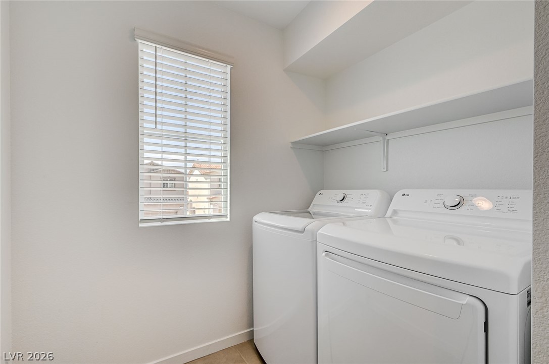 324 Lupton Avenue Property Photo 5