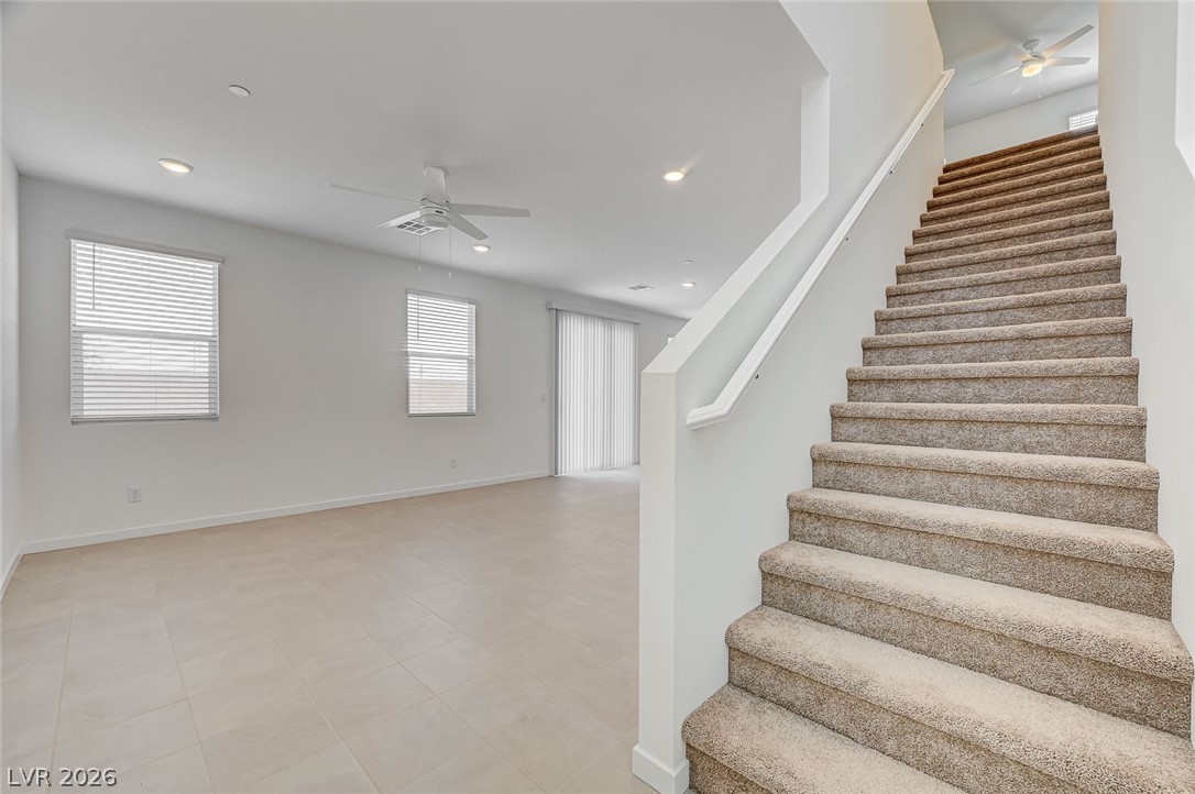 324 Lupton Avenue Property Photo 18