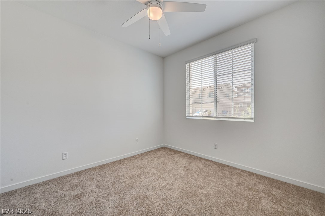324 Lupton Avenue Property Photo 35