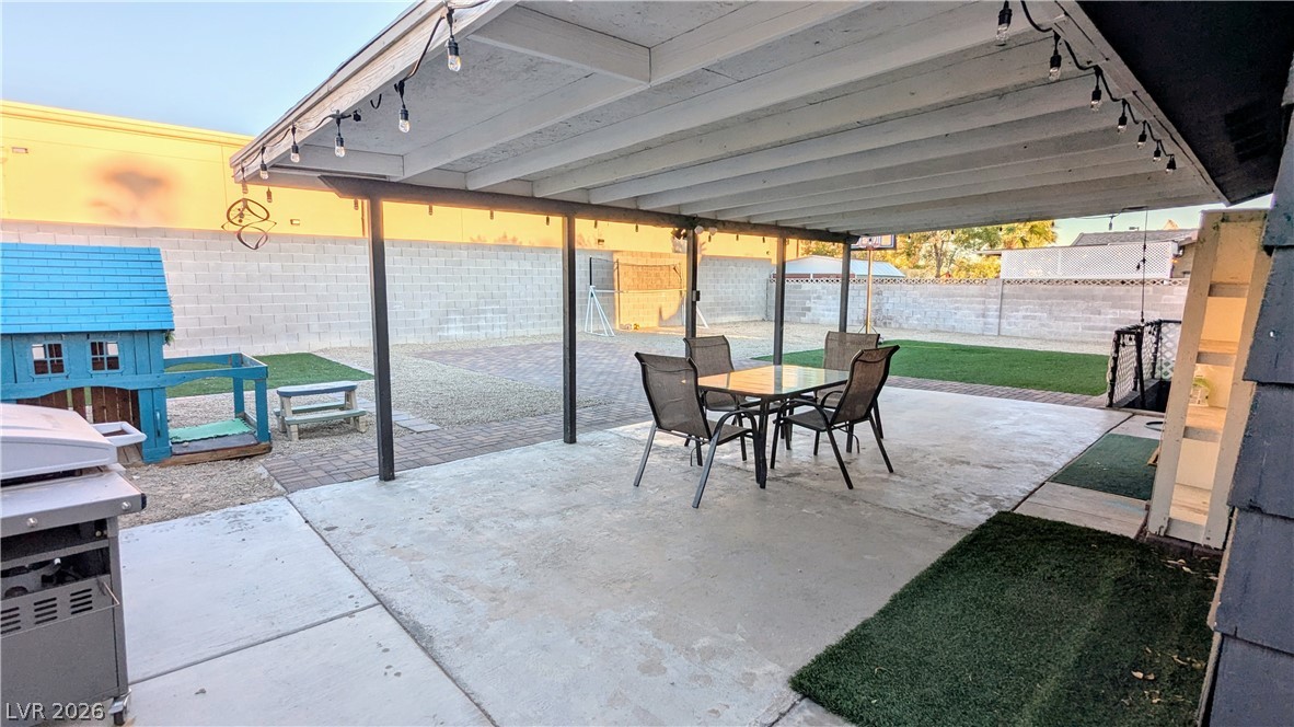 813 Cline Street Property Photo 26