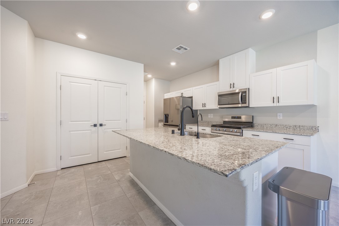 3760 Ramura Avenue Property Photo 6