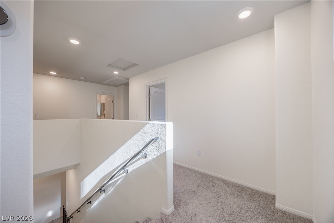 3760 Ramura Avenue Property Photo 11