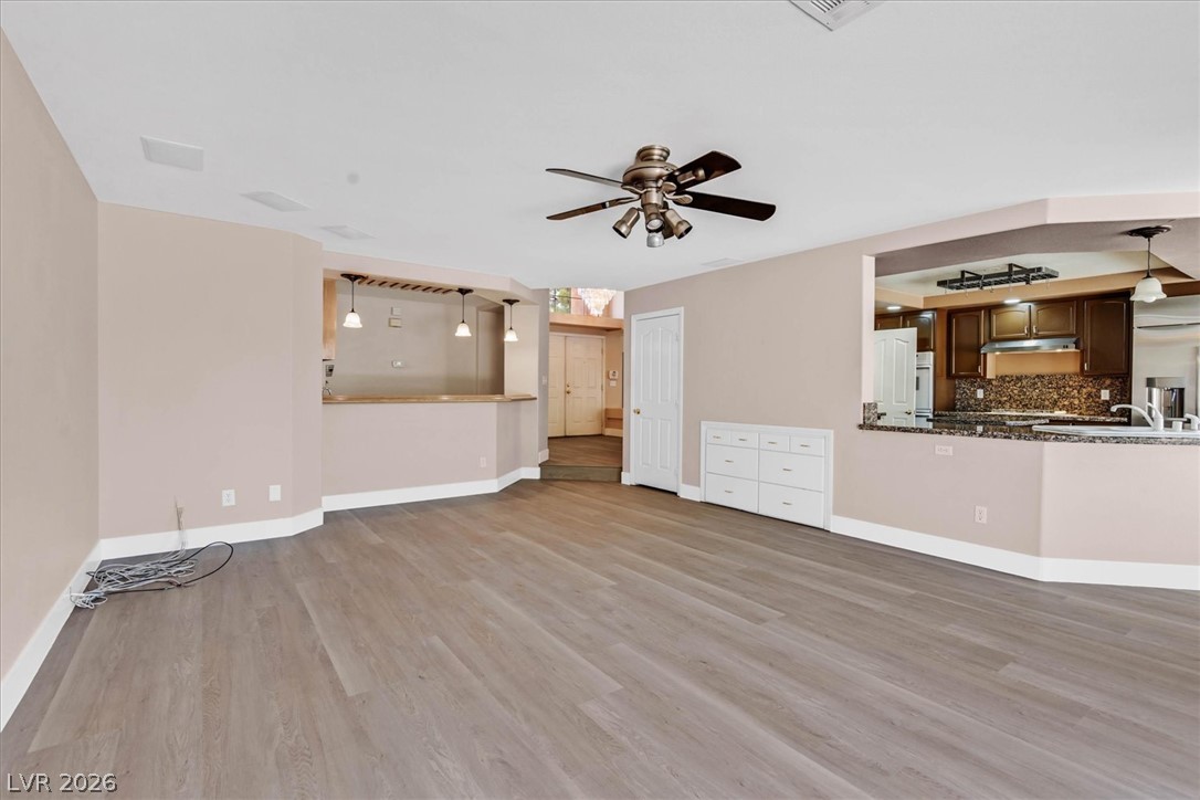 2704 Timber Crossing Court Property Photo 11