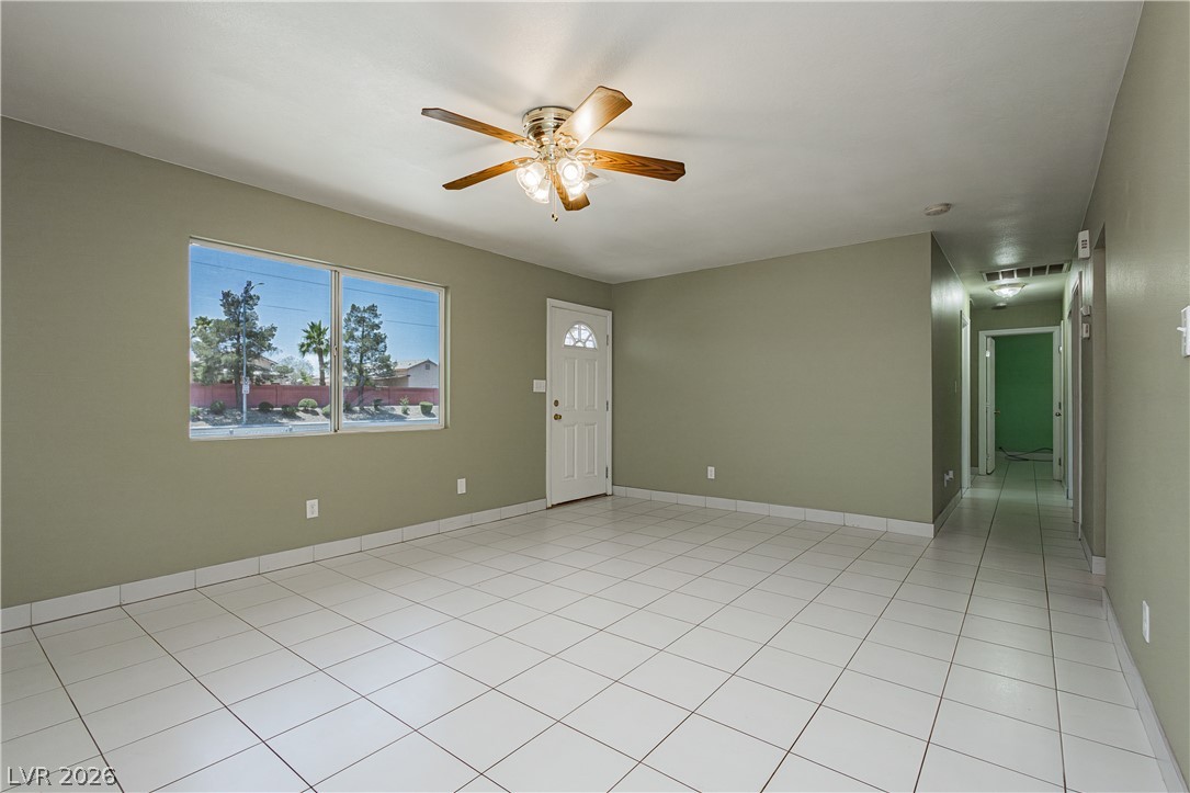 1904 West Carey Avenue Property Photo 9