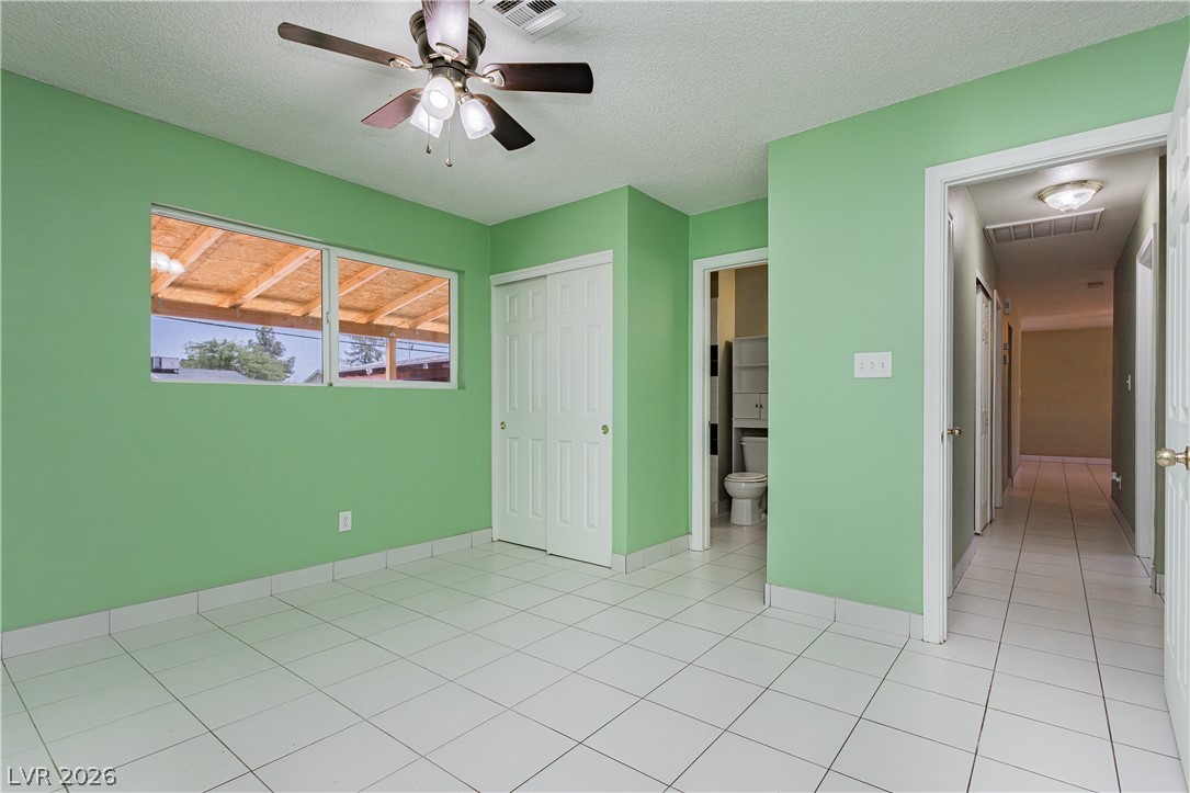 1904 West Carey Avenue Property Photo 23