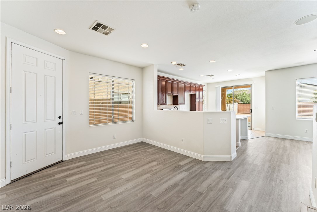 3763 Van Ness Avenue Property Photo 7