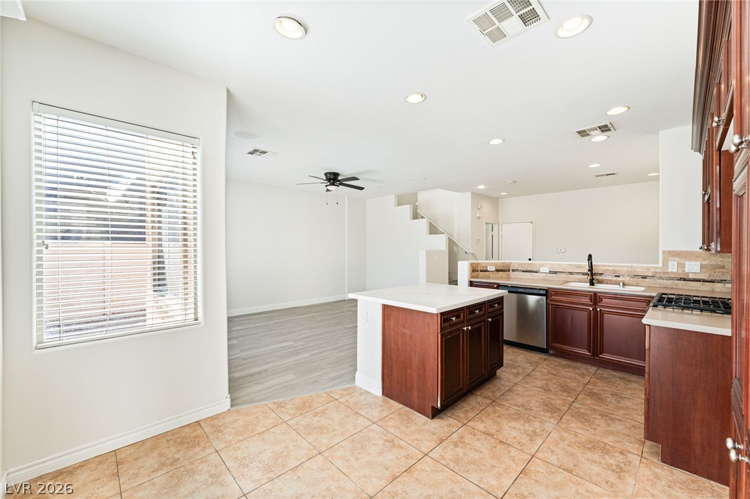 3763 Van Ness Avenue Property Photo 16