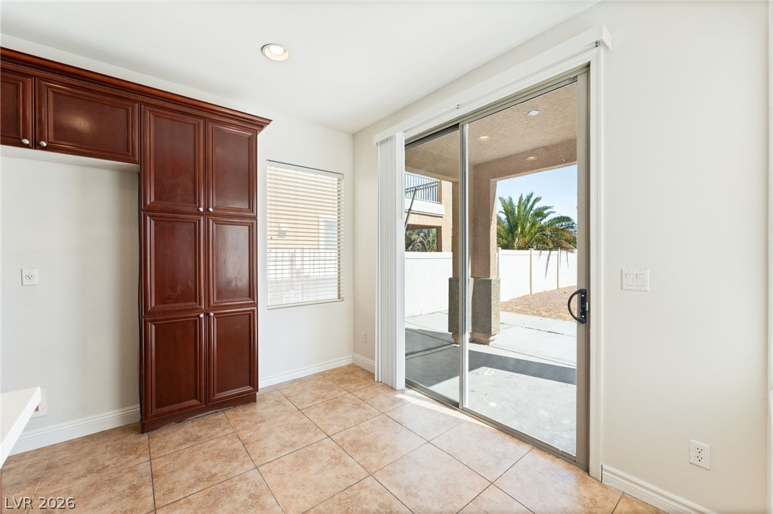 3763 Van Ness Avenue Property Photo 17