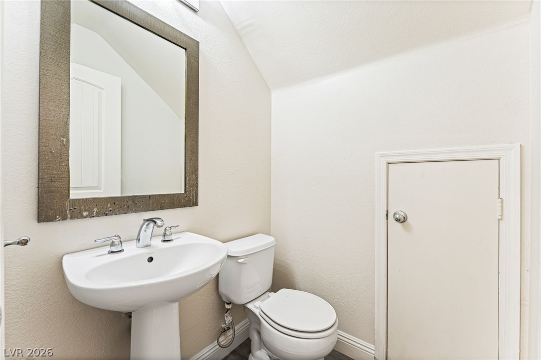 3763 Van Ness Avenue Property Photo 18