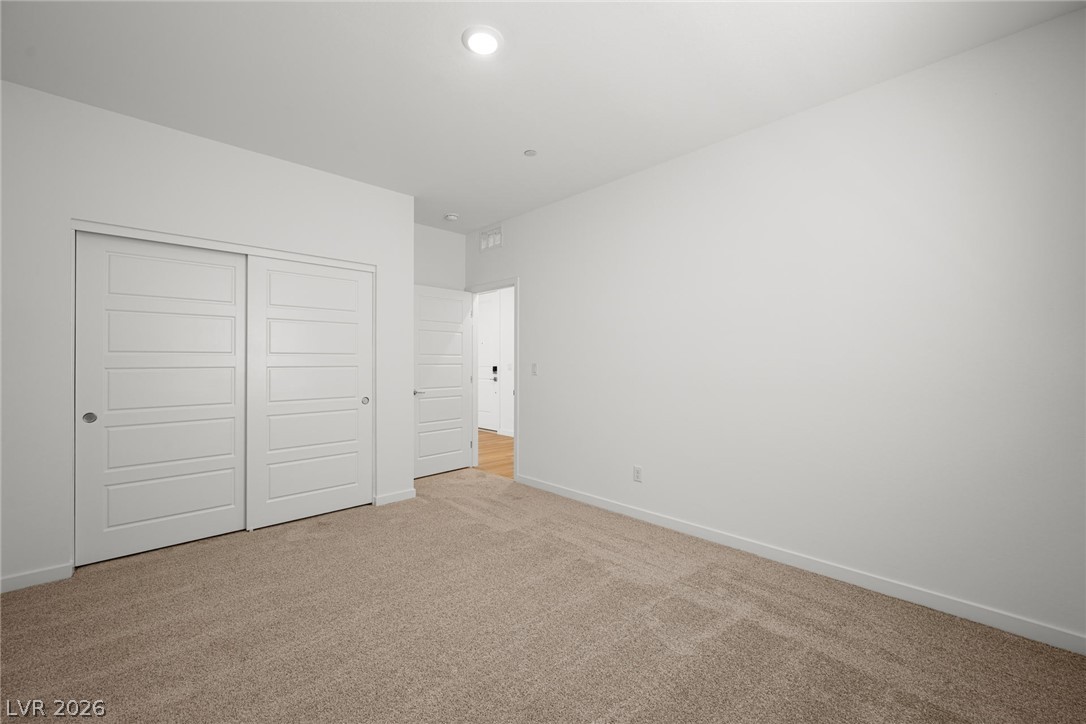 3623 Dusted Glow Avenue Property Photo 5