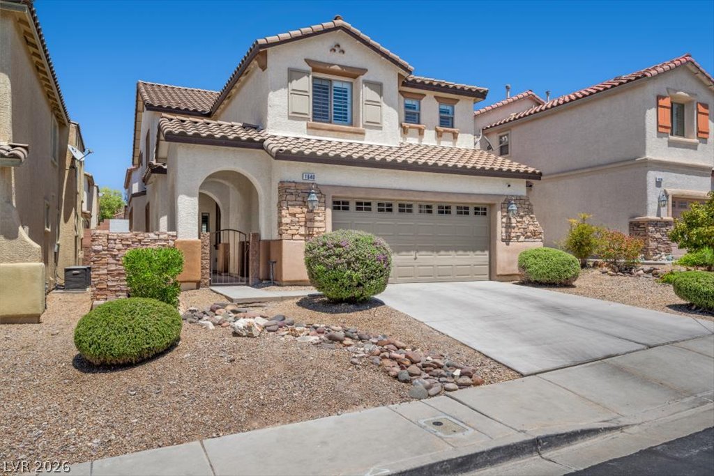 1640 Yellow Tulip Place Property Photo 3