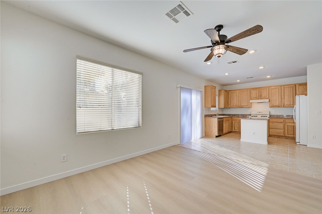 5389 Encino Springs Avenue Property Photo 10