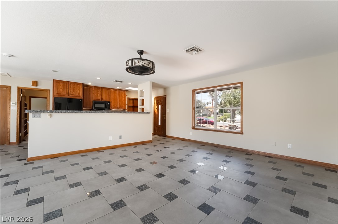 3470 El Camino Real Property Photo 4
