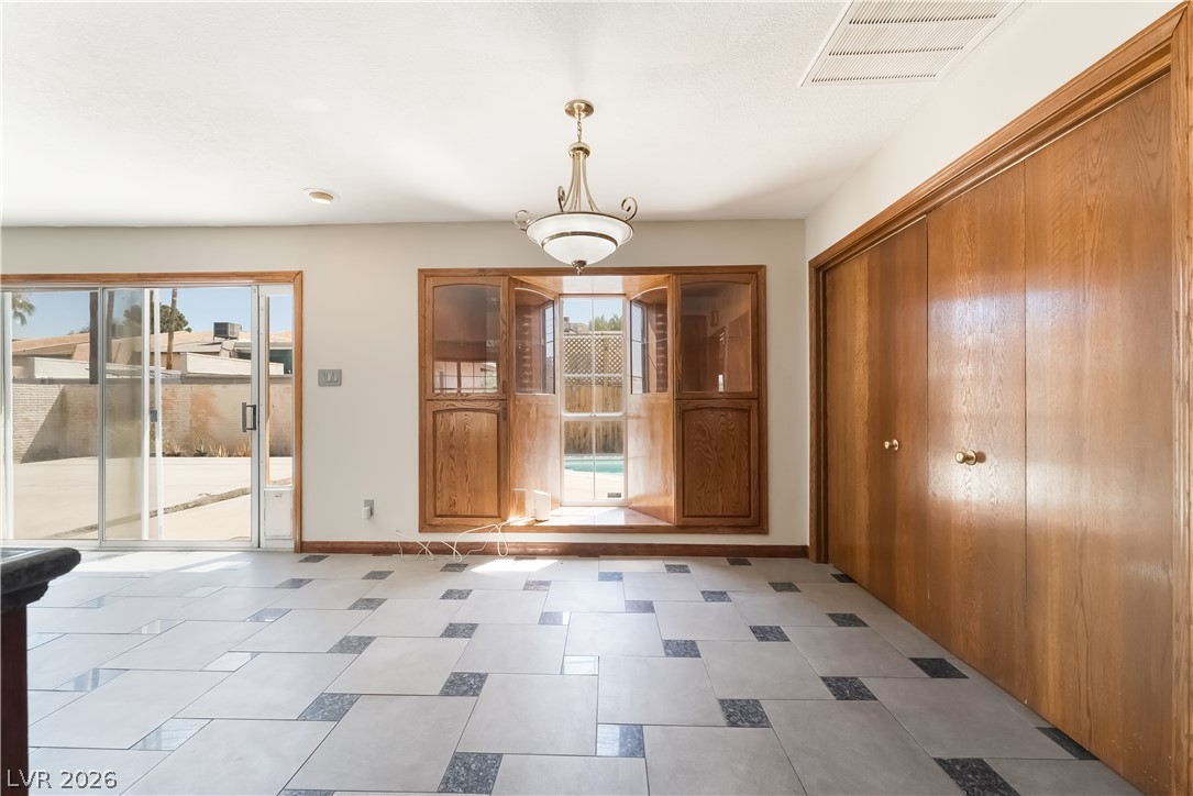 3470 El Camino Real Property Photo 11