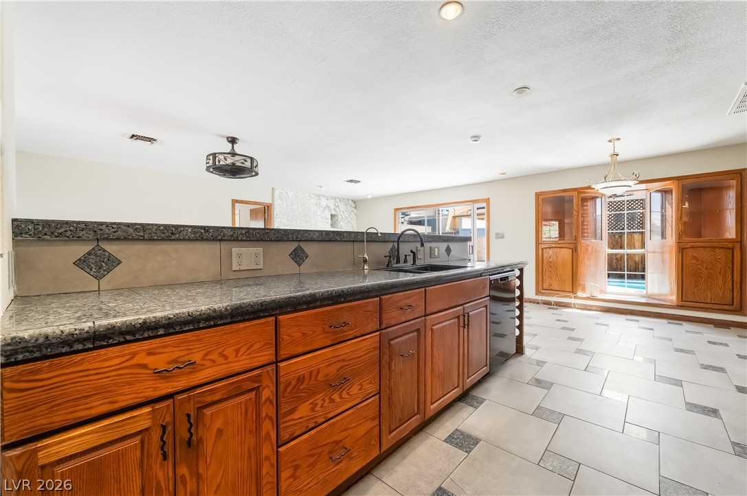 3470 El Camino Real Property Photo 15
