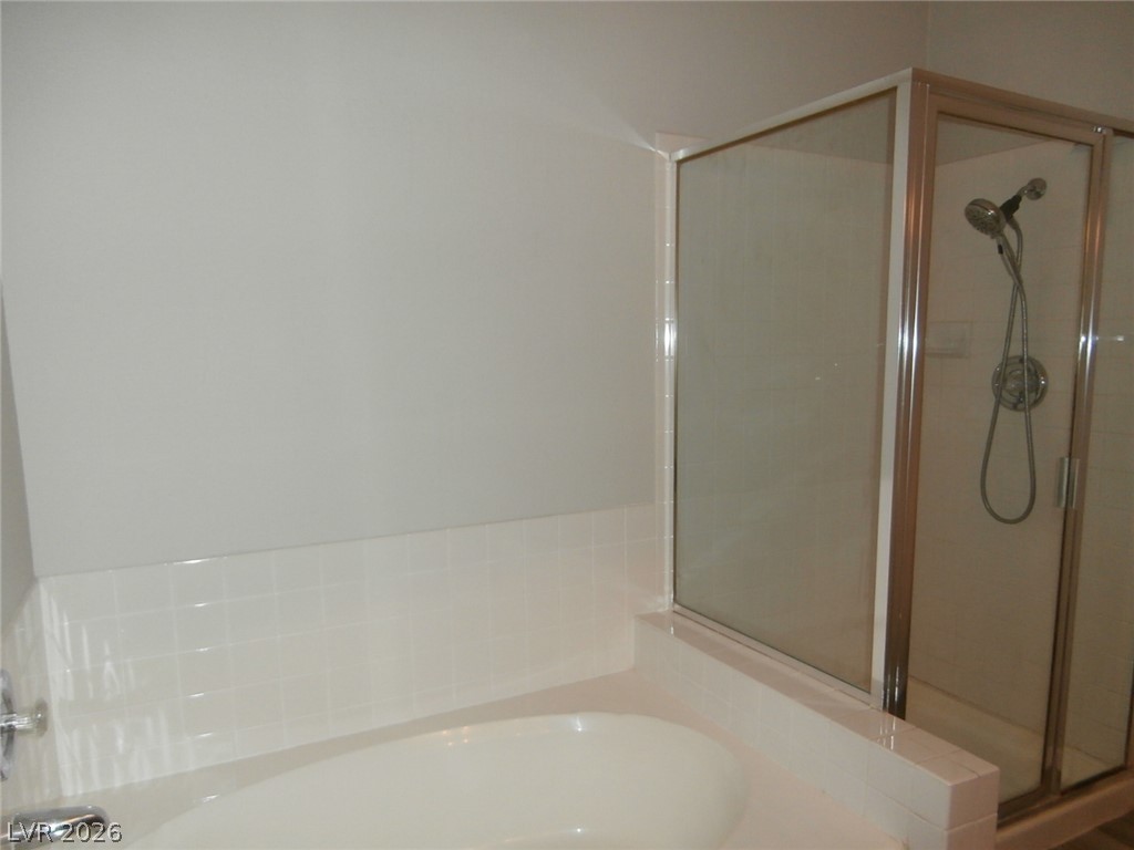 2201 Ramsgate Drive 523 Property Photo 10