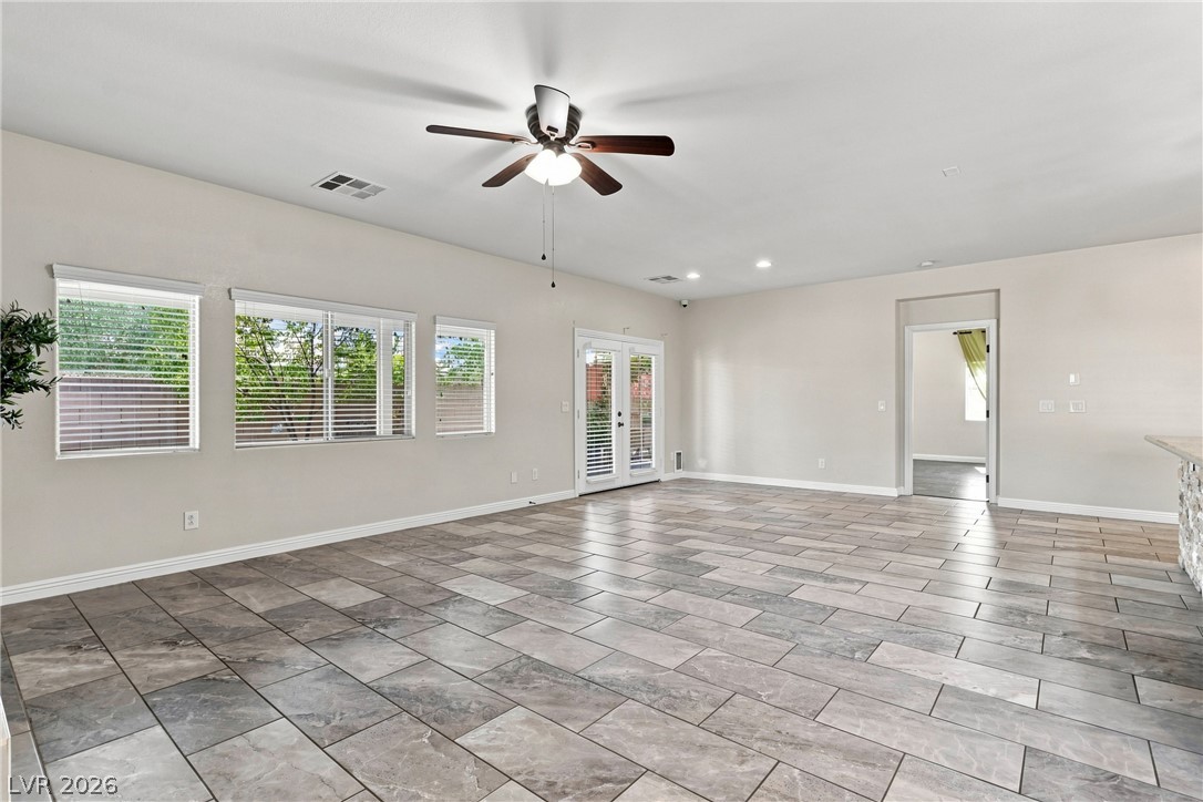 2668 Dorshester Heights Court Property Photo 14