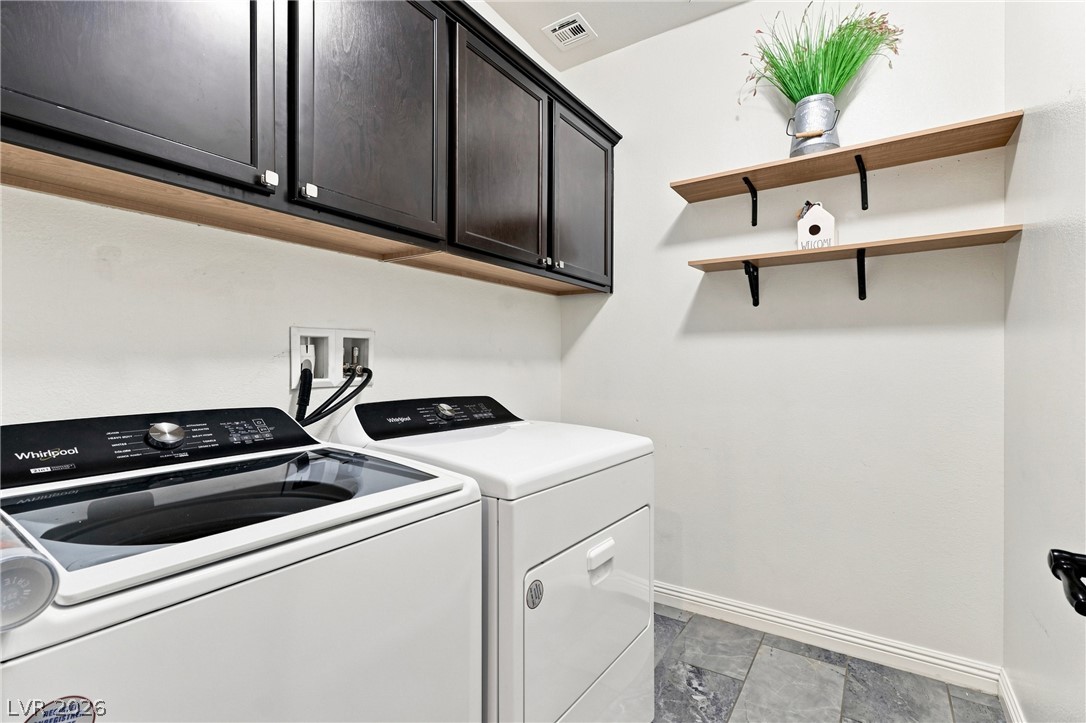 2668 Dorshester Heights Court Property Photo 20