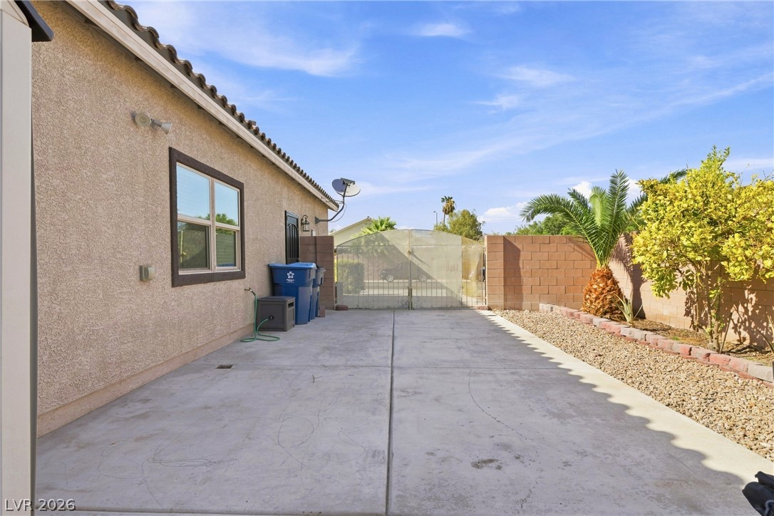 2668 Dorshester Heights Court Property Photo 29