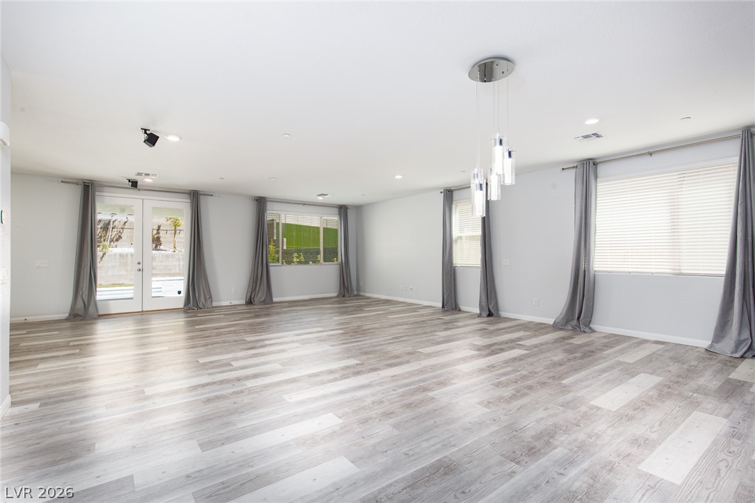 12586 Huckleberry Oak Avenue Property Photo 10