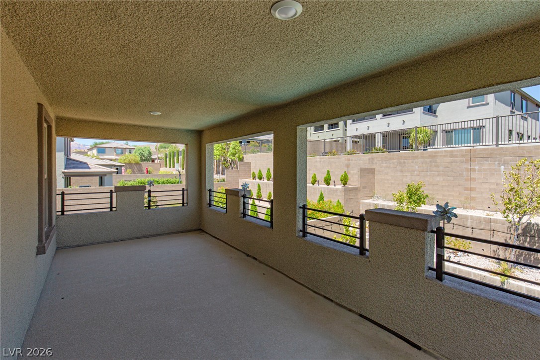 12586 Huckleberry Oak Avenue Property Photo 33