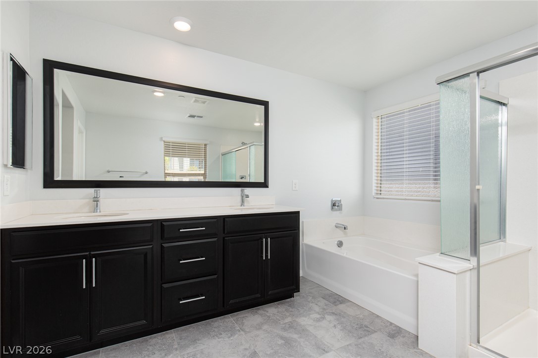 12586 Huckleberry Oak Avenue Property Photo 38