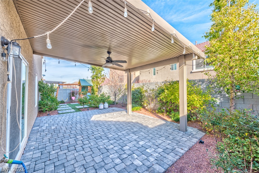 10616 Aphrodite Street Property Photo 16