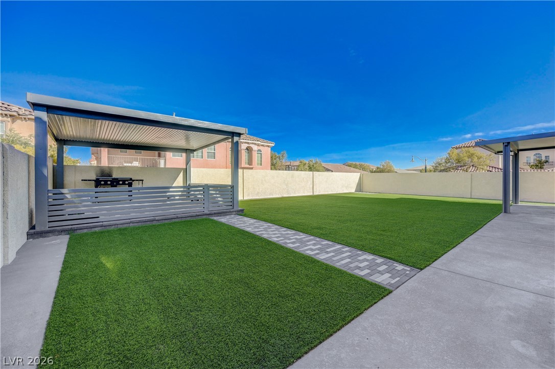 9738 Bear Trap Court Property Photo 44