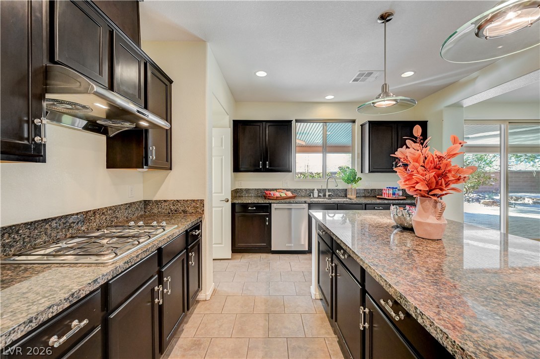 2332 Nature Park Drive Property Photo 16