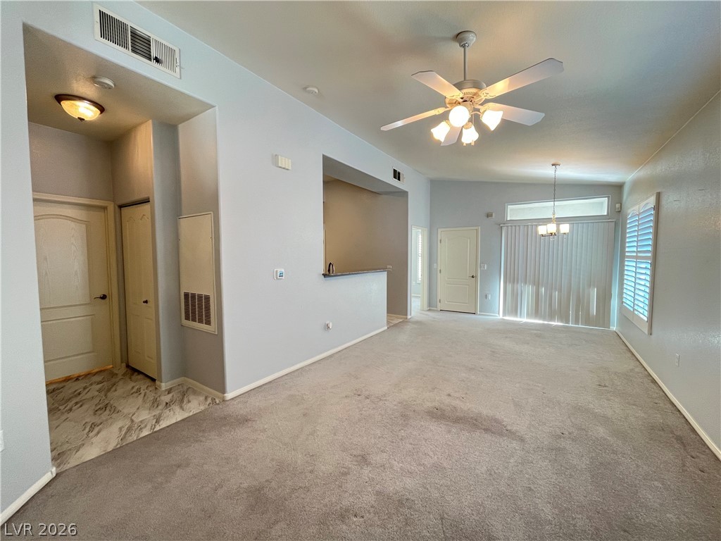 2305 West Horizon Ridge Parkway 2121 Property Photo 4