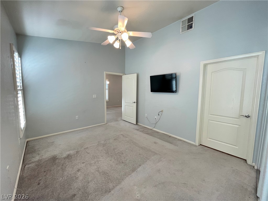 2305 West Horizon Ridge Parkway 2121 Property Photo 10