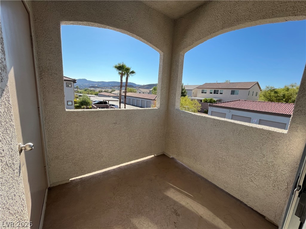 2305 West Horizon Ridge Parkway 2121 Property Photo 18