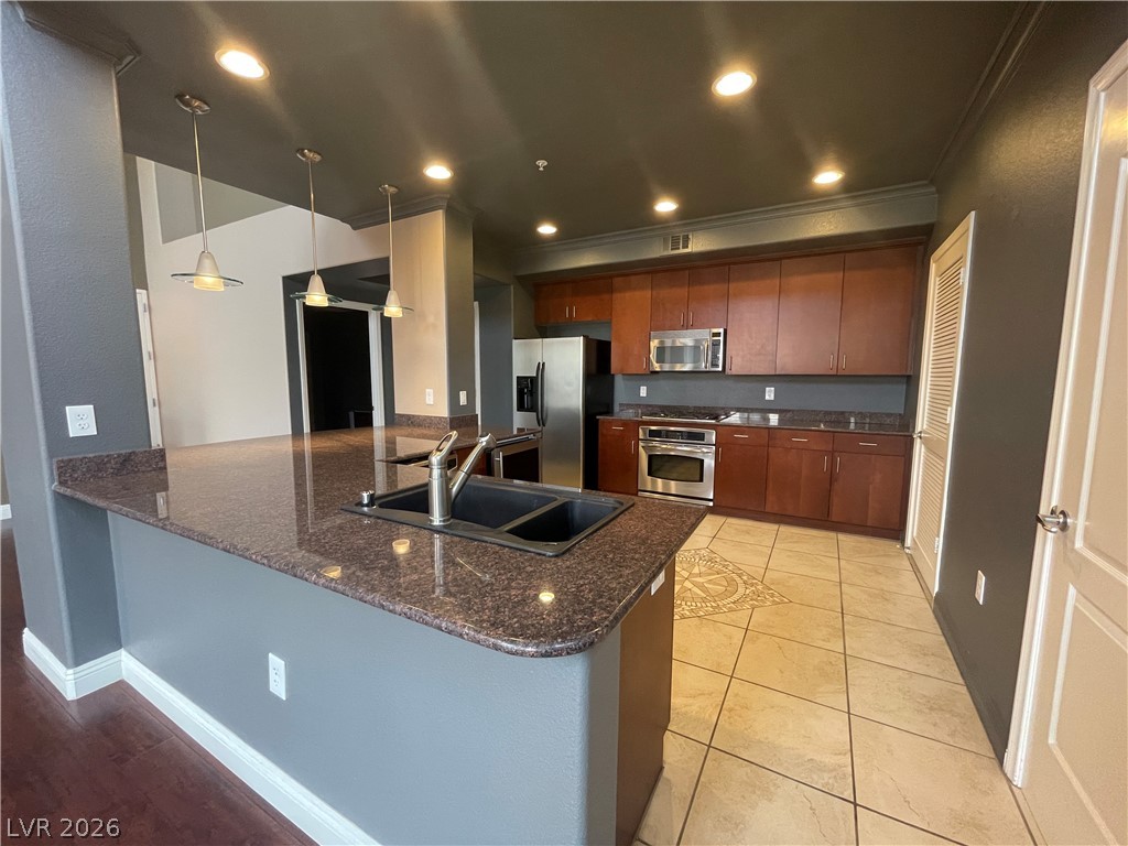 56 East Serene Avenue 425 Property Photo 8