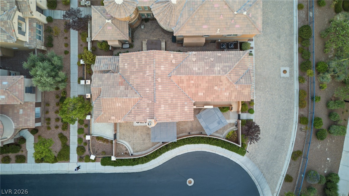 2450 Granada Bluff Court Property Photo 15